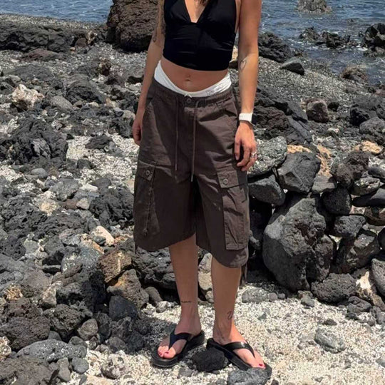 Damen Cargo-Shorts mit elastischem Bund und praktischen Seitentaschen