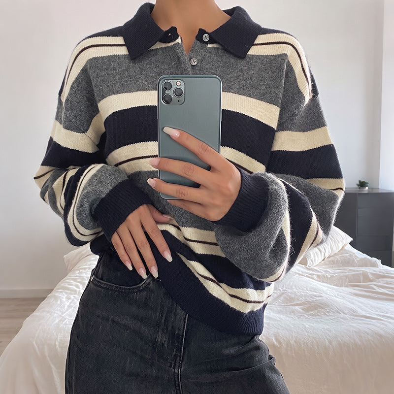 Damen Oversize-Strickpullover mit Polokragen, Streifenmuster und Knopfblende Shop Nory