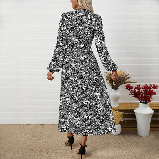 Damen Maxi-Kleid mit tailliertem Schnitt und floralen Mustern Shop Nory