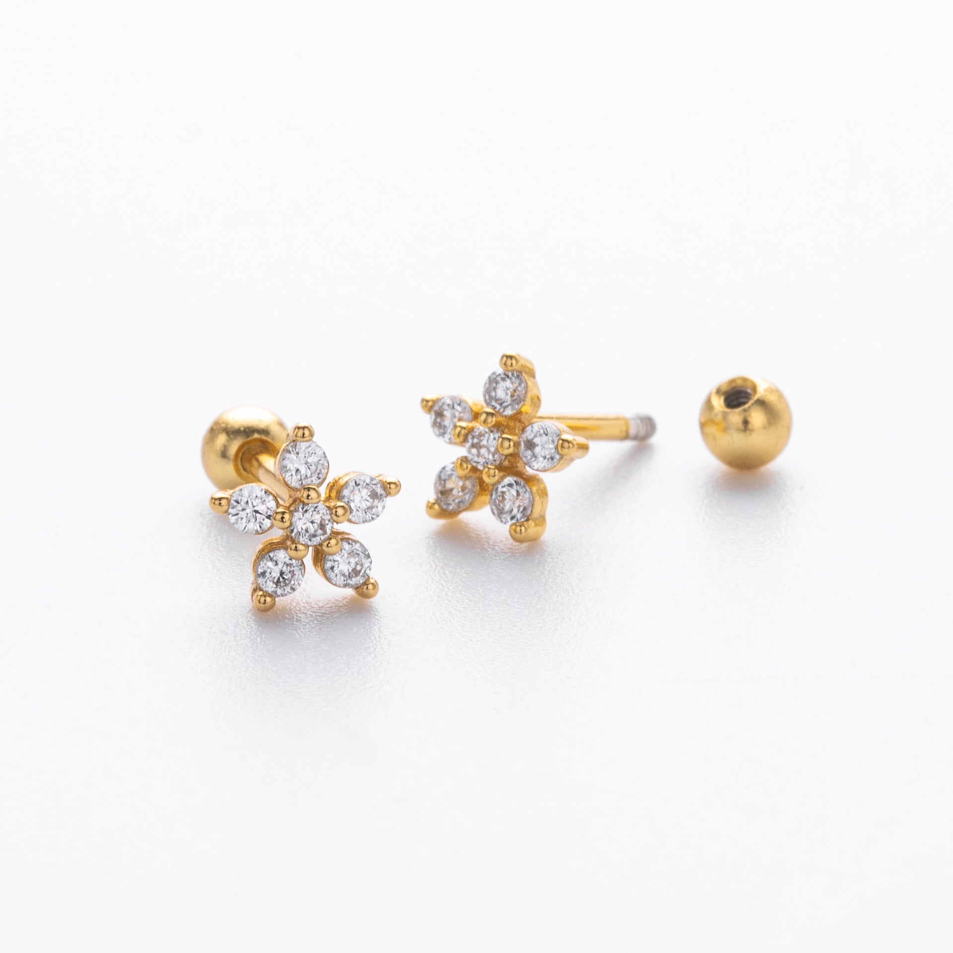 Damen Ohrstecker im eleganten Blütenmotiv aus 925 Sterling Silber Shop Nory