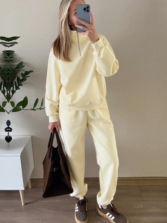 Damen Sweatset mit Halbreißverschluss, oversized Pullover und hochtaillierter weit geschnittener Jogginghose Shop Nory