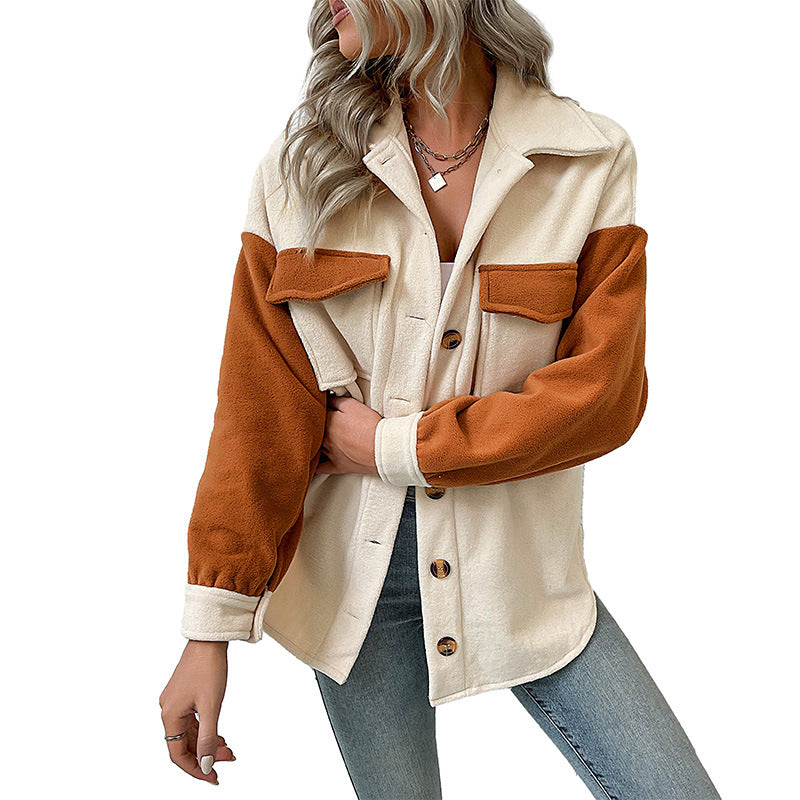 Damen weite Hemdjacke aus Teddyfleece mit Kontrastärmeln und aufgesetzten Taschen Shop Nory
