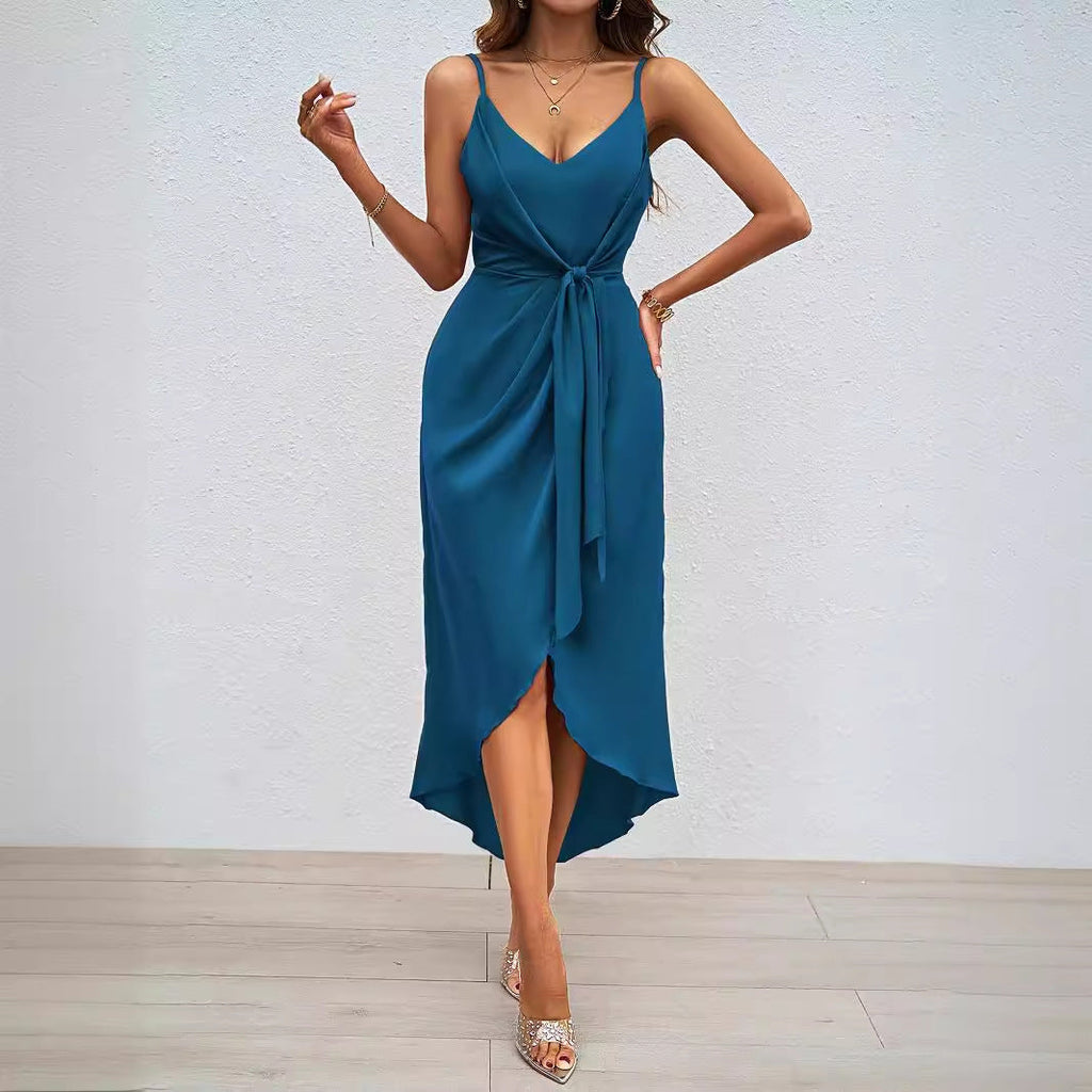 Damen Etuikleid mit elegantem Wickel-Design und schwingendem Saum