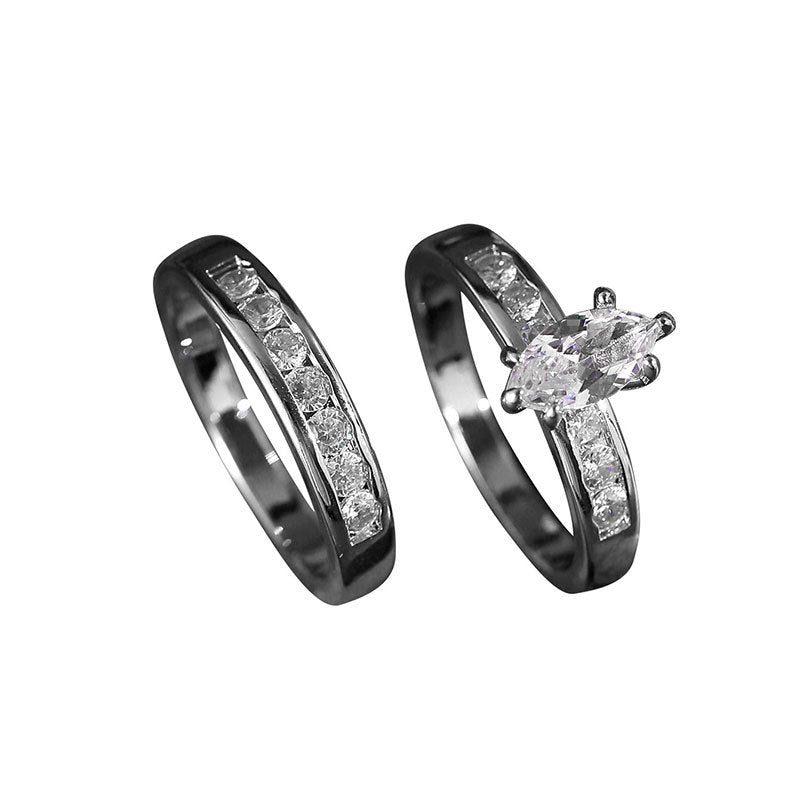 Damen Elegantes Verlobungsring Set mit funkelnden Zirkoniasteinen Shop Nory