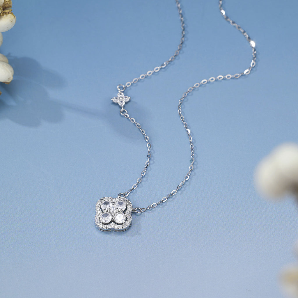 Damen Halskette mit floralen Kristallelementen Shop Nory