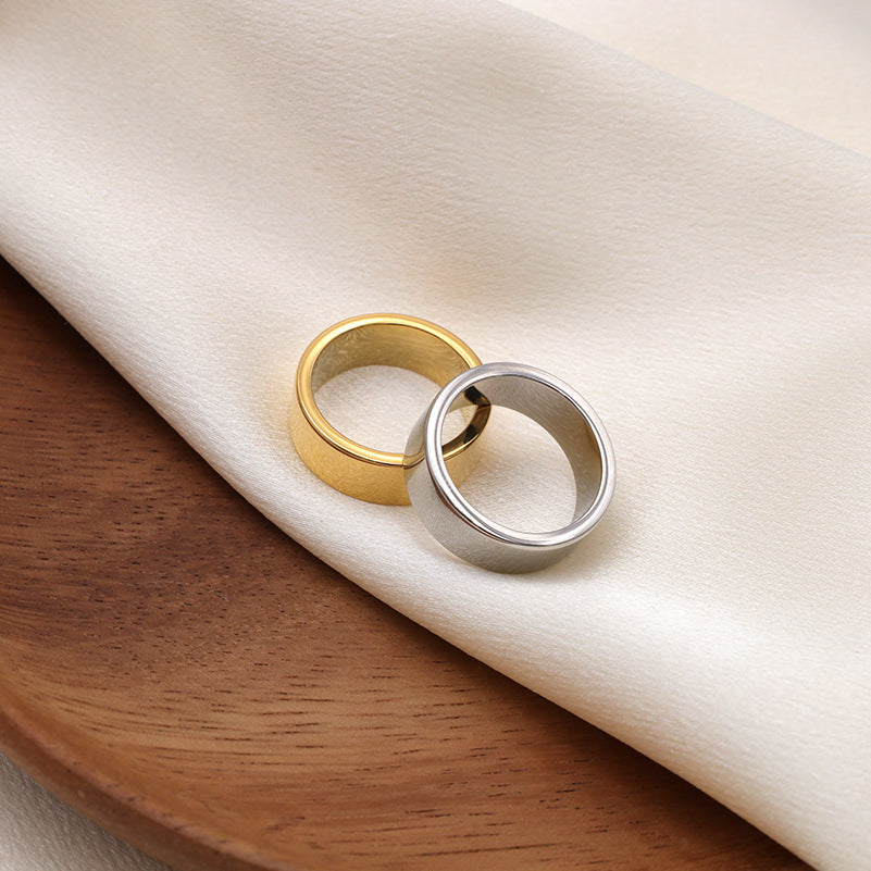 Damen zeitloser und eleganter Ring in mattem Design Shop Nory