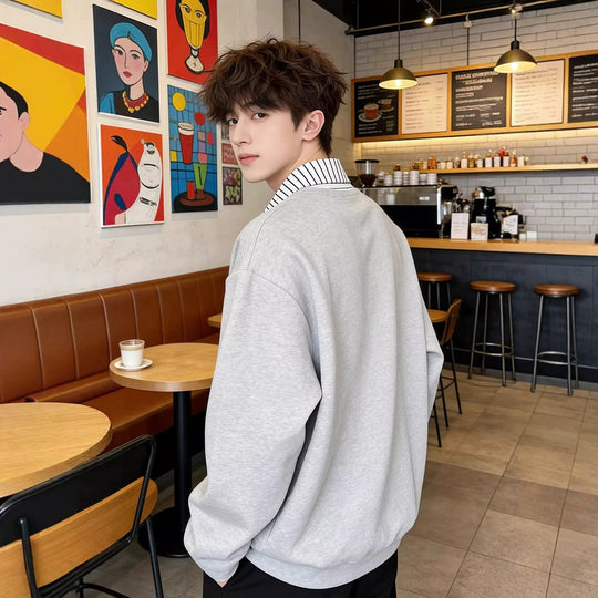 Herren Oversize Pullover mit eingearbeitetem Hemdkragen und V‑Overlap Shop Nory