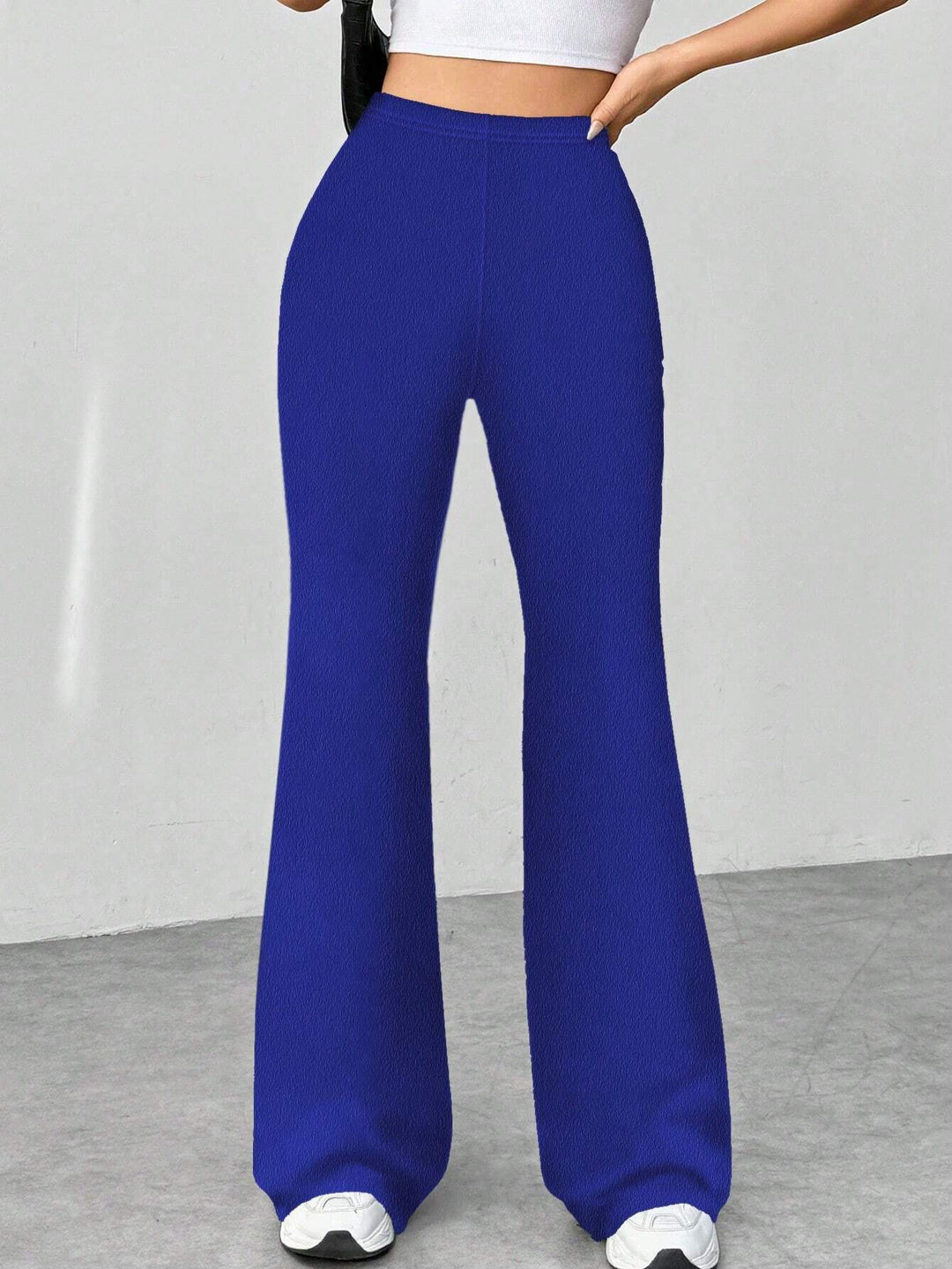 Damen Hochgeschnittene Schlaghose aus Stretch-Feinstrick Shop Nory