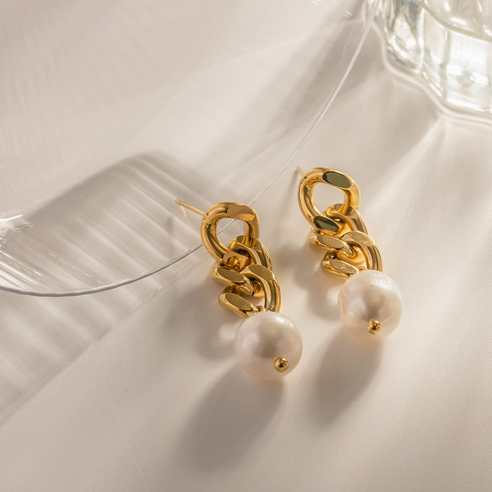 Damen Ohrhänger mit kunstvollem Ketten-Design und Perlenakzenten Shop Nory