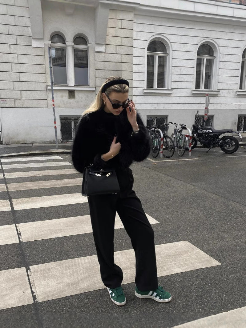 Damen Kurz geschnittene Shaggy-Faux-Fur Jacke mit kastiger Silhouette und extraweichem Hochflor Shop Nory