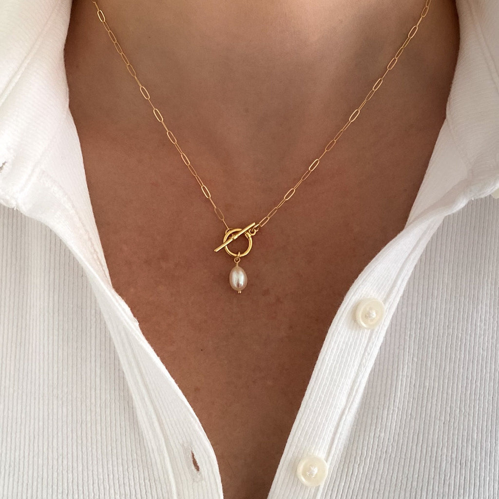 Damen Ohrhängerschmuck mit eleganter Perlenverzierung und zeitgemäßem Design Shop Nory