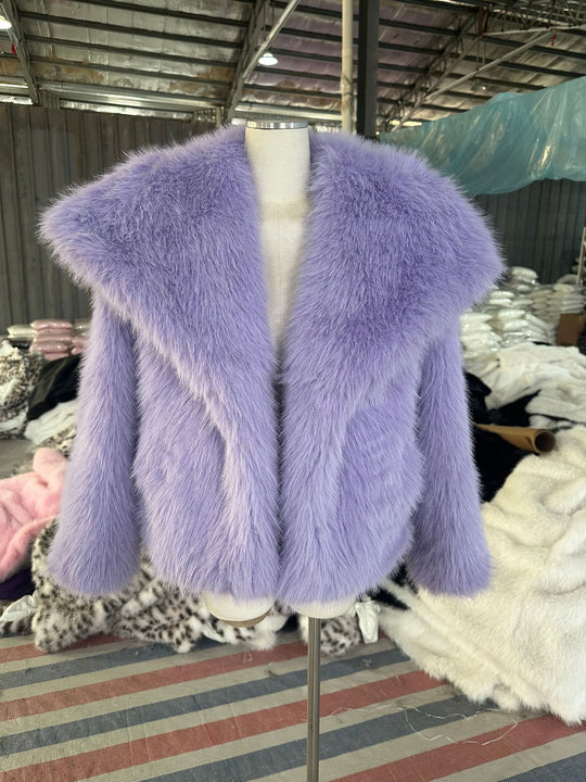 Damen Kurzbolero im Boxy-Cut aus veganem Shaggy-Kunstpelz mit XXL-Schalkragen Shop Nory