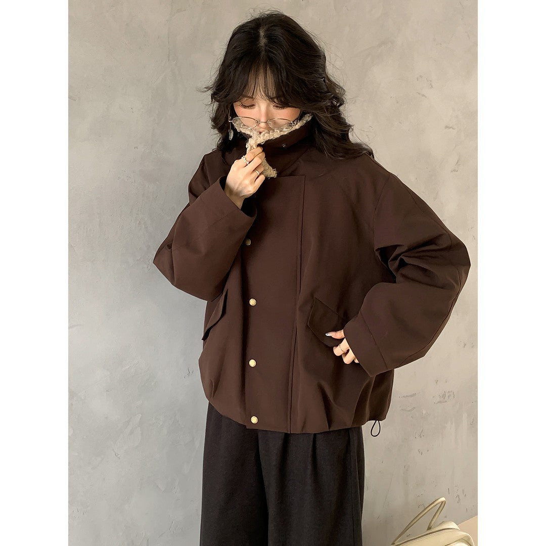 Damen Kurze Oversize-Bomberjacke mit Teddykragen und Druckknopfdetails Shop Nory