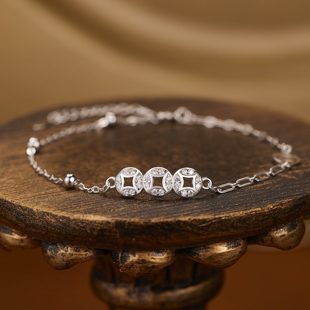 Damen elegantes Armband mit funkelnden Kristallakzenten Shop Nory