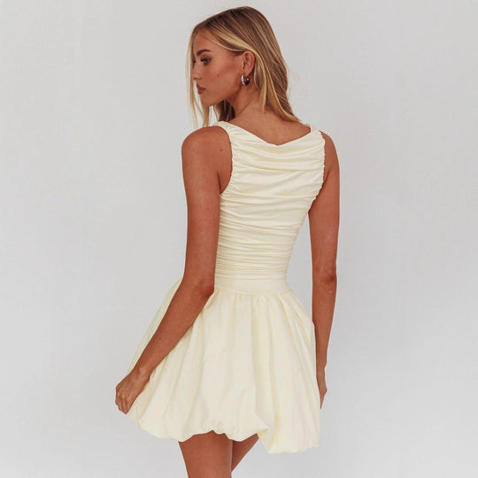 Damen Elegant eingeräumtes Cocktailkleid mit voluminösem Rock Shopnory