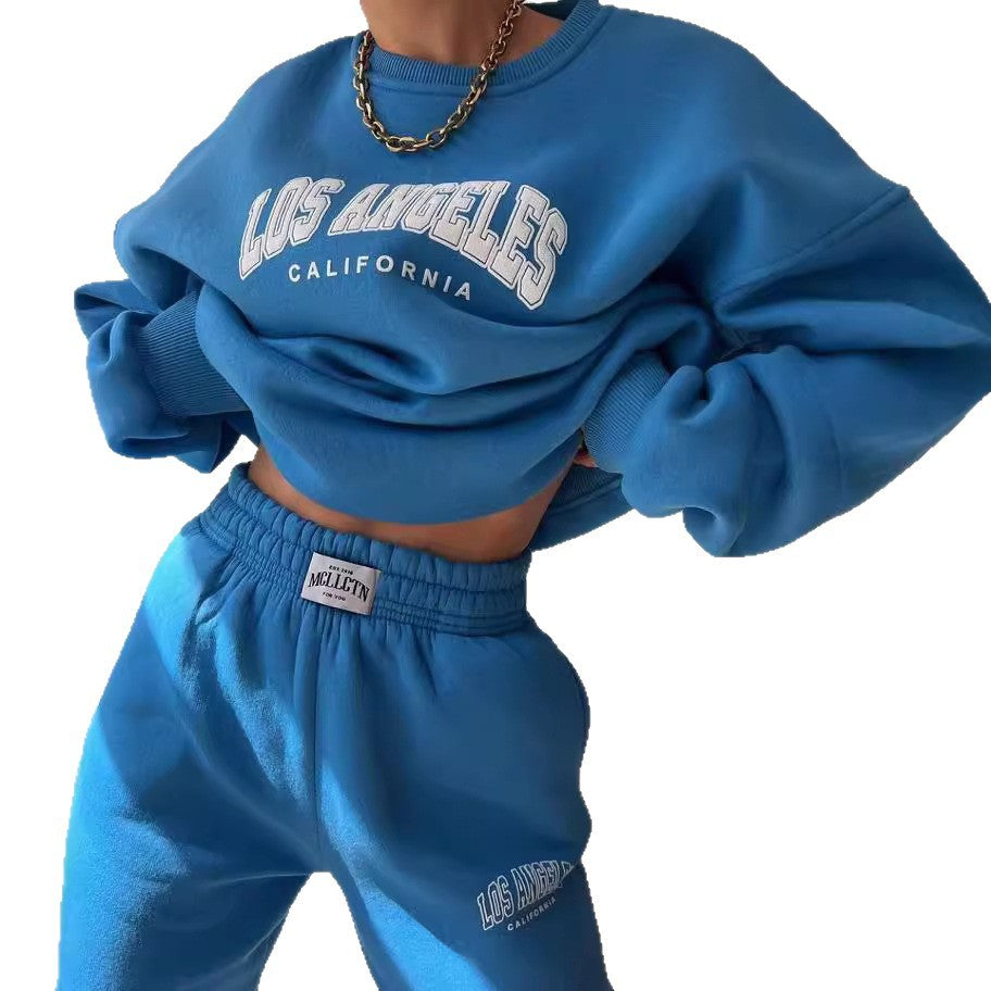 Damen Oversized Lounge-Set aus Baumwollfleece mit Collegestickerei und relaxed Jogginghose Shop Nory