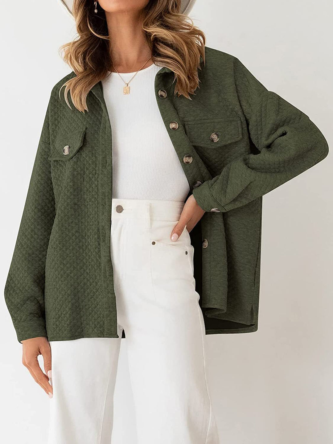 Damen Stepp Übergangshemdjacke mit Oversize Schnitt Brustpatten und Knopfleiste Shop Nory