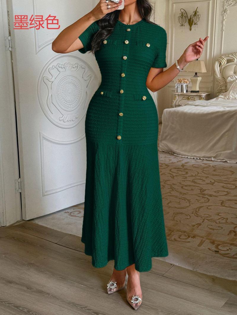 Damen Maxikleid mit eleganten Knopfdetails und strukturiertem Stoff