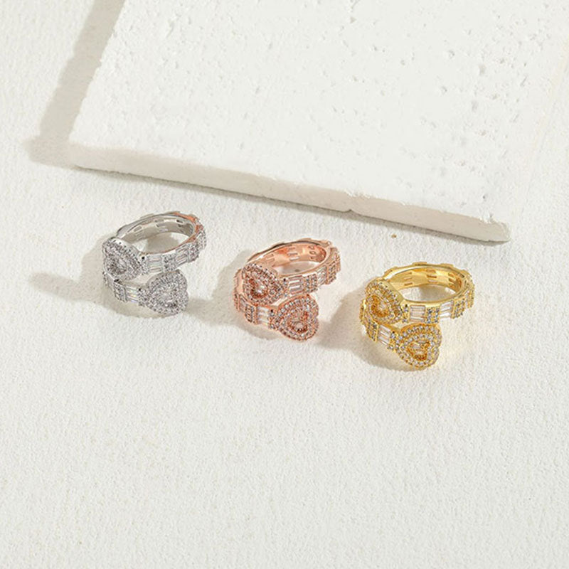 Damenring mit doppeltem Herzdesign und funkelnden Zirkonia-Steinen Shop Nory