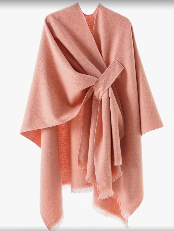 Damen Eleganter Wickel-Umhang aus Wollmischung mit Taillenschärpe und Fransensaum Shop Nory