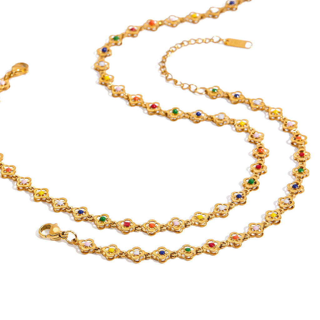 Damen Halskette mit herzförmigem Anhänger aus hochwertigem Edelstahl und funkelnden Zirkonia Shop Nory