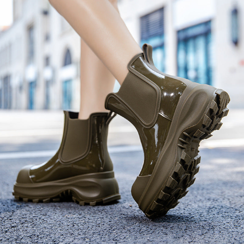 Damen Plateau-Gummistiefelette im Chelsea-Stil mit robuster Lug-Sohle Shop Nory