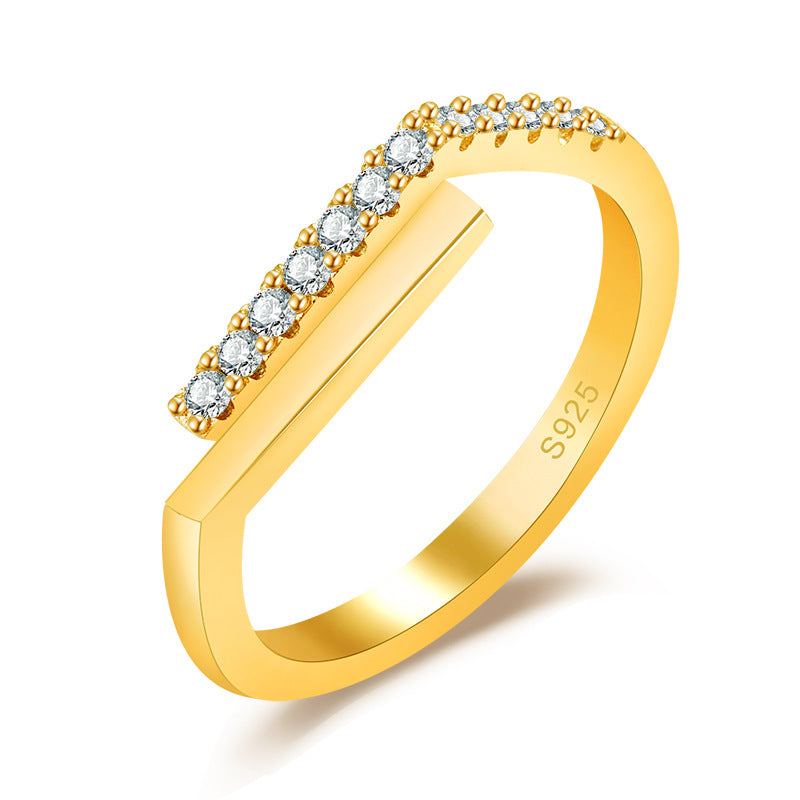 Damen Funkelnder Ring mit elegantem Design und Zirkonia-Akzenten Shop Nory