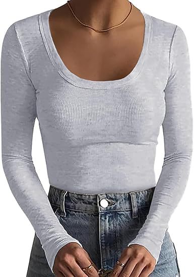 Damen Schmal geschnittenes Langarm-Feinstricktop mit weitem U-Ausschnitt Shop Nory