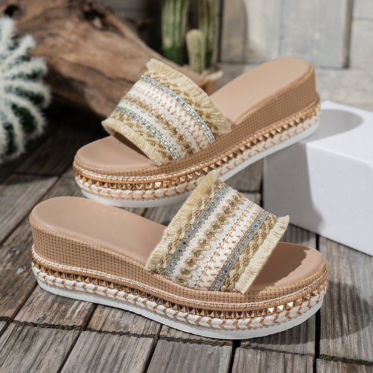 Damen Riemensandalen mit modischer Schmuckverzierung und Plateau-Rand