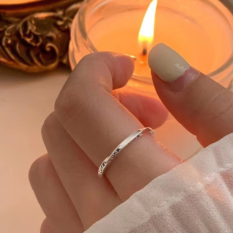 Damen schlichter Grip-Ring mit eingravierter Botschaft Shop Nory