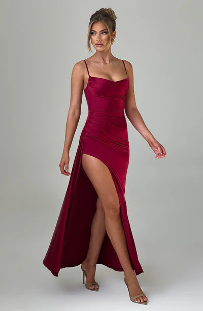Damen Elegantes Maxikleid mit verführerischem Schlitz und schulterfreiem Design