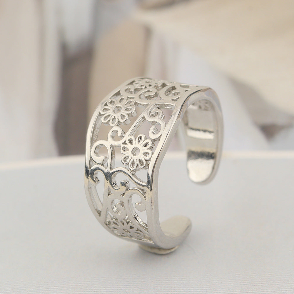 Damen filigraner Ring mit elegantem Blumen-Design und hochwertigem Zirkonia Shop Nory