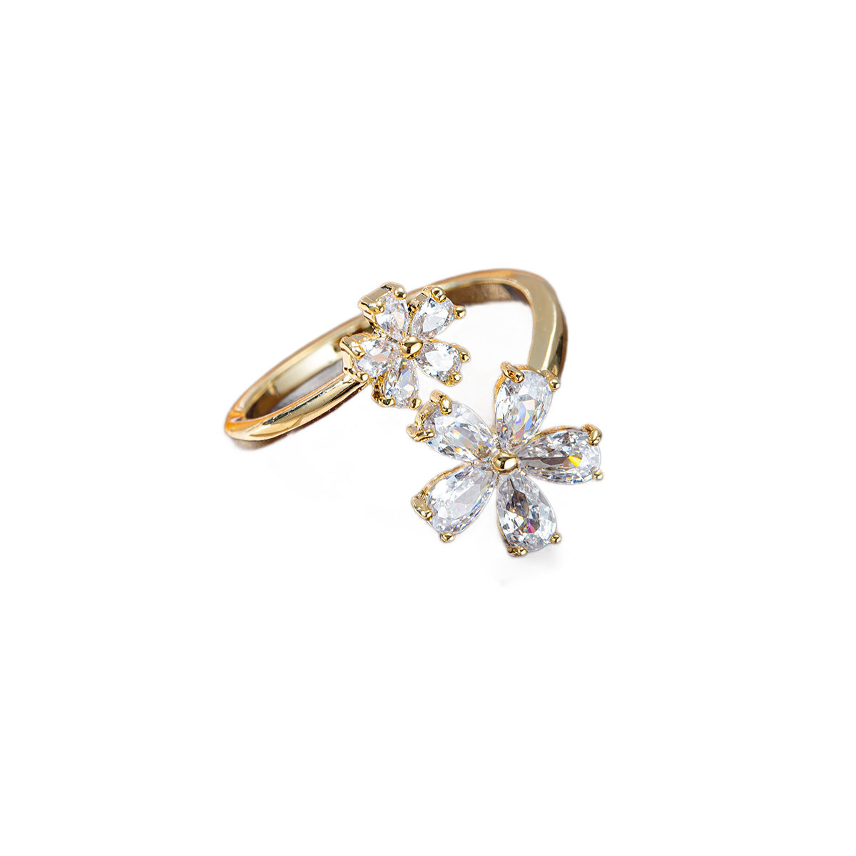 Damenring mit filigranem Blumenmuster und funkelnden Zirkonia Shop Nory