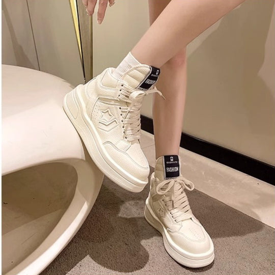 Damen Chunky High-Top Plateausneaker mit gepolstertem Schaft und ergonomischer Komfortsohle Shop Nory