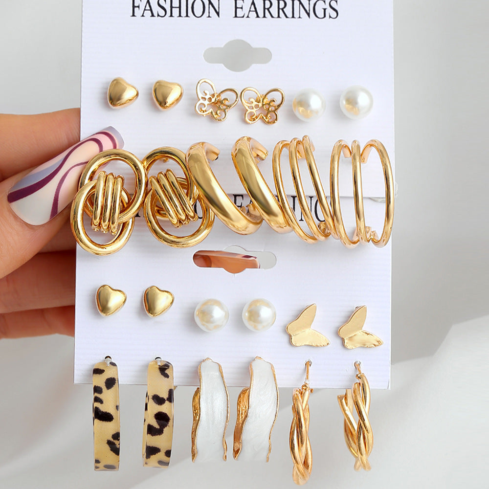 Damen Ohrstecker-Set mit charmanten Herz-, Schmetterlings- und modischen Designs Shop Nory