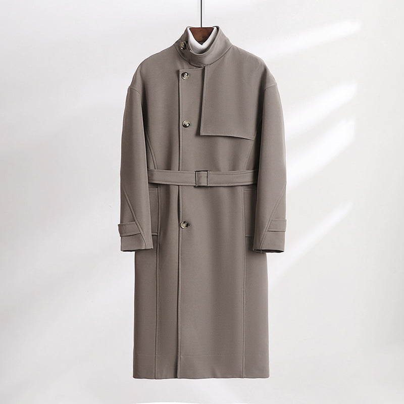 Herren Langgeschnittener Minimalistischer Trenchcoat mit Schalkragen und verstellbaren Ärmelriemen Shop Nory