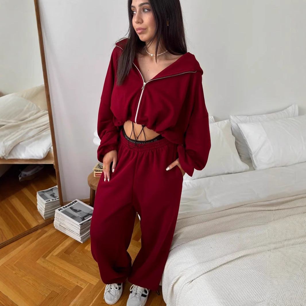Damen kurzes Kapuzenzipper-Lounge-Set mit oversized Ärmeln und weitem Jogginghose-Schnitt Shop Nory