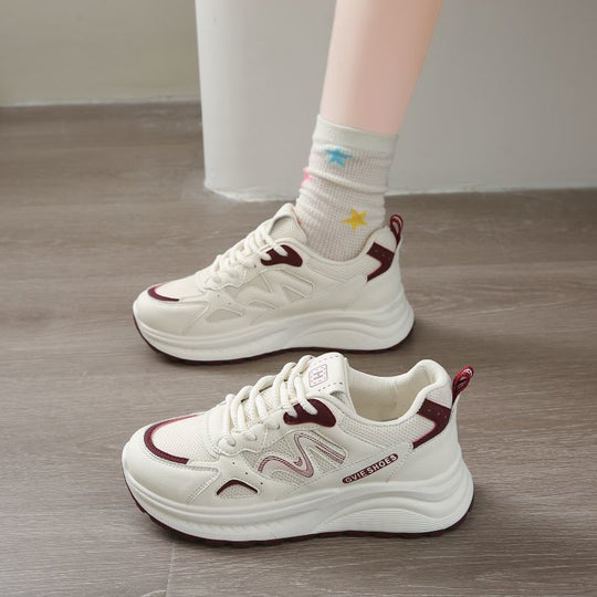 Damen City‑Chunky‑Sneaker mit skulpturierter Plateausohle, Mesh‑Einsätzen und gepolstertem Komfortkragen Shop Nory