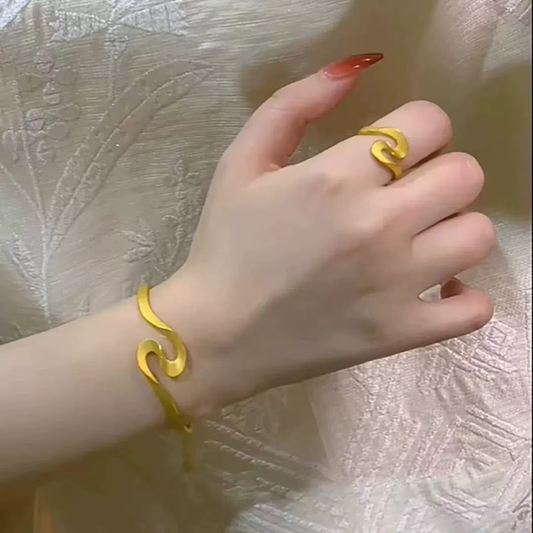 Damen Ring in elegantem Wellendesign Shop Nory