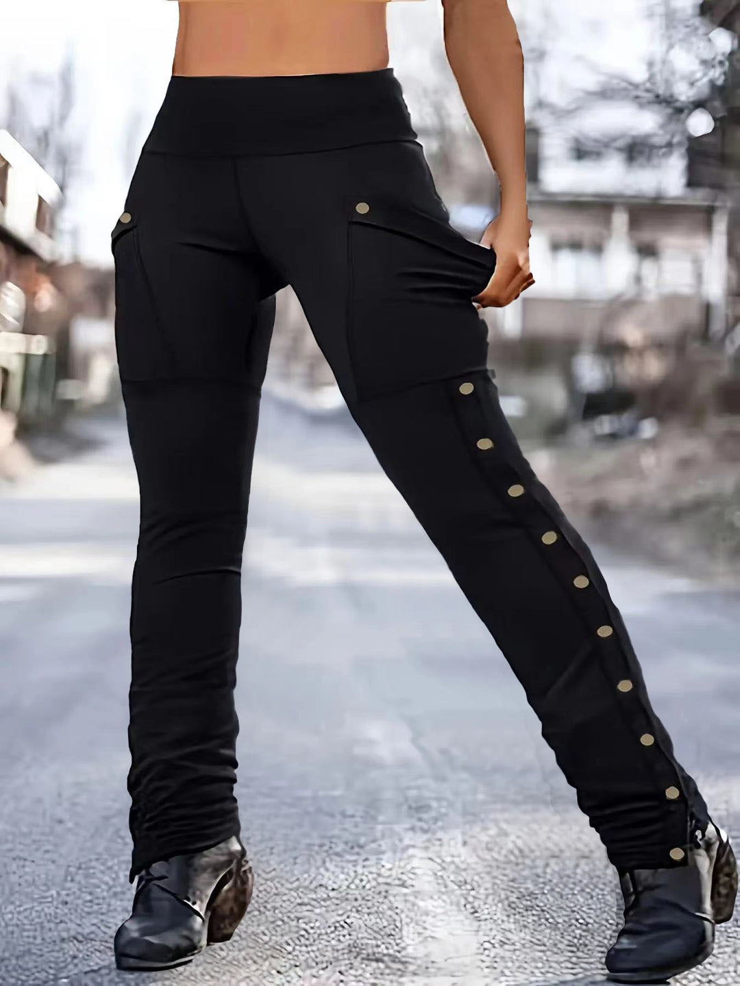 Damen High‑Waist Stretch‑Leggings mit Cargo‑Taschen und Druckknopfdetail Shop Nory