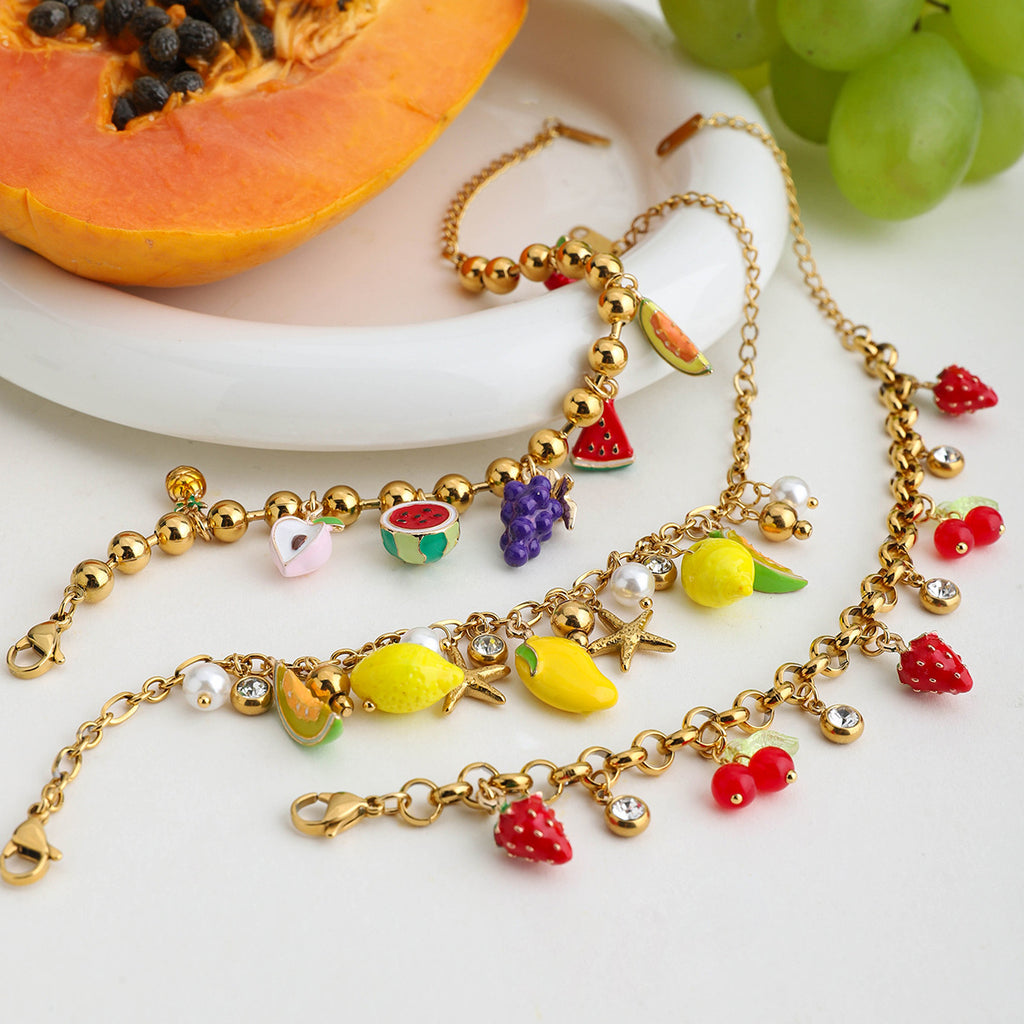 Damen Accessoire-Armband mit bunten Früchten und maritimen Anhängern Shop Nory