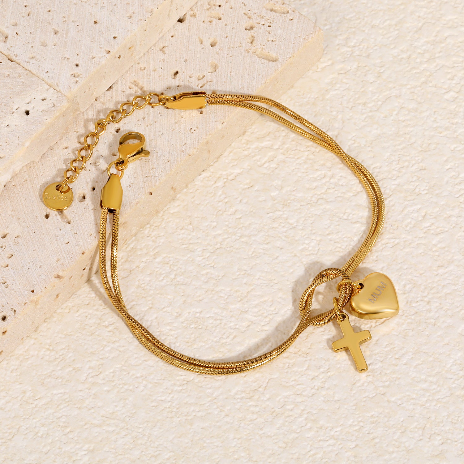 Damen Armband mit gravierten Anhängern und verstellbarem Verschluss Shop Nory