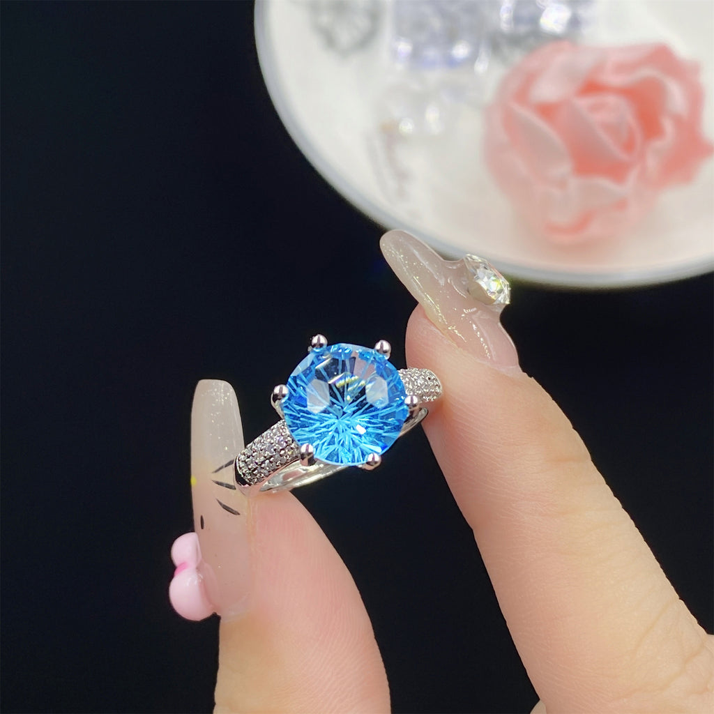 Damen Stilvoller Ring mit funkelndem Amethyst und Zirkonia-Details Shop Nory