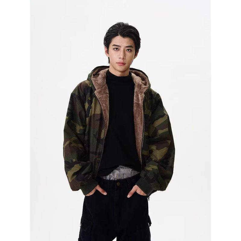 Herren Gefütterte Kapuzen-Bomberjacke mit Kunstfellfutter und Camouflage-Muster Shop Nory