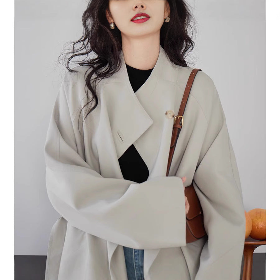 Damen Weit geschnittene Jacke mit modernen Details Shop Nory