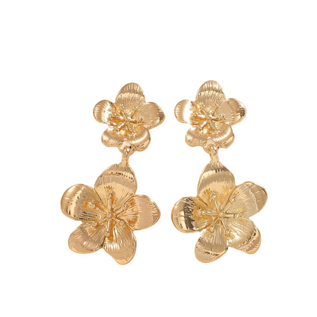 Damen Ohrringe im eleganten Blumendesign Shop Nory