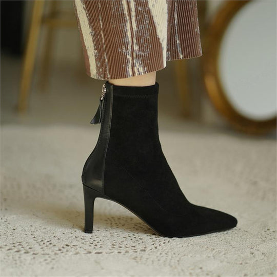 Damen Knöchelhohe Stiefelette aus Veloursoptik mit sock‑haftem Schaft und Rückseitenreißverschluss Shop Nory