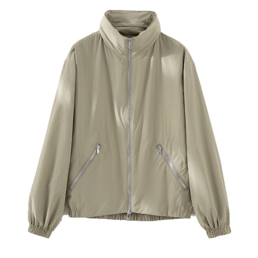 Damen Leichte Nylon-Utility-Jacke mit Stehkragen, Reißverschlusstaschen und elastischem Saum Shop Nory