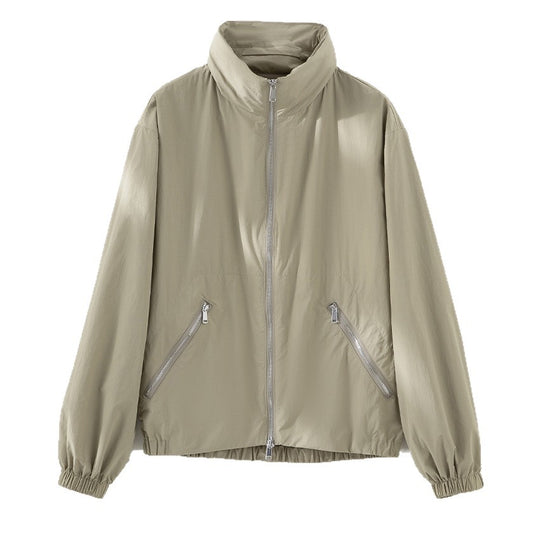 Damen Leichte Nylon-Utility-Jacke mit Stehkragen, Reißverschlusstaschen und elastischem Saum Shop Nory
