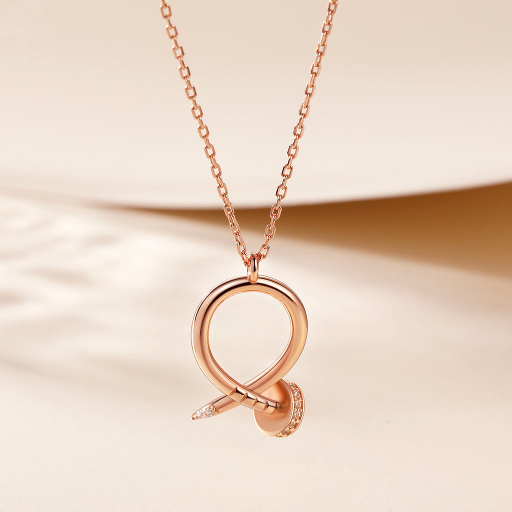 Damen Ohrstecker mit modernem Ringdesign und funkelnden Zirkonia Akzenten Shop Nory